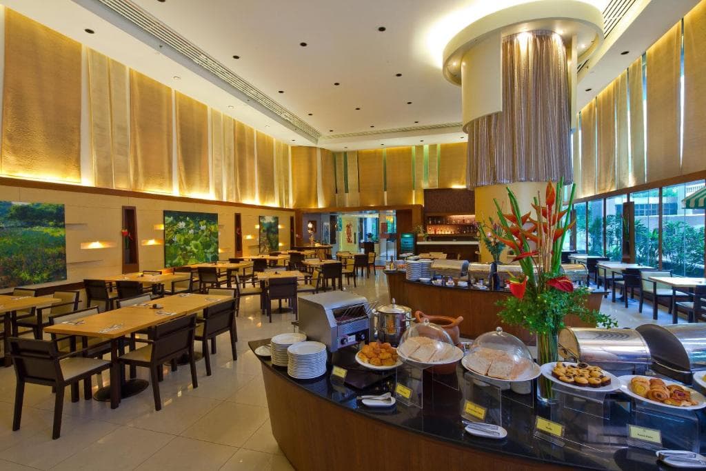 Somerset Park Suanplu