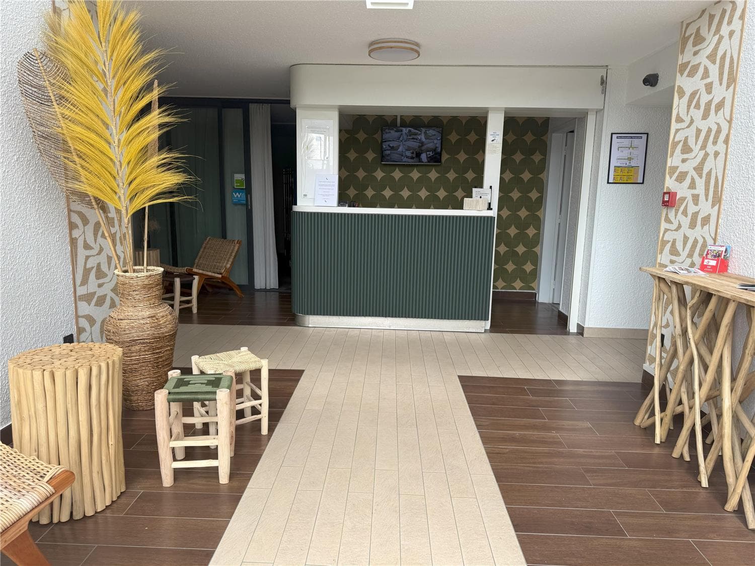 Sure Hotel by Best Western Valence Nord