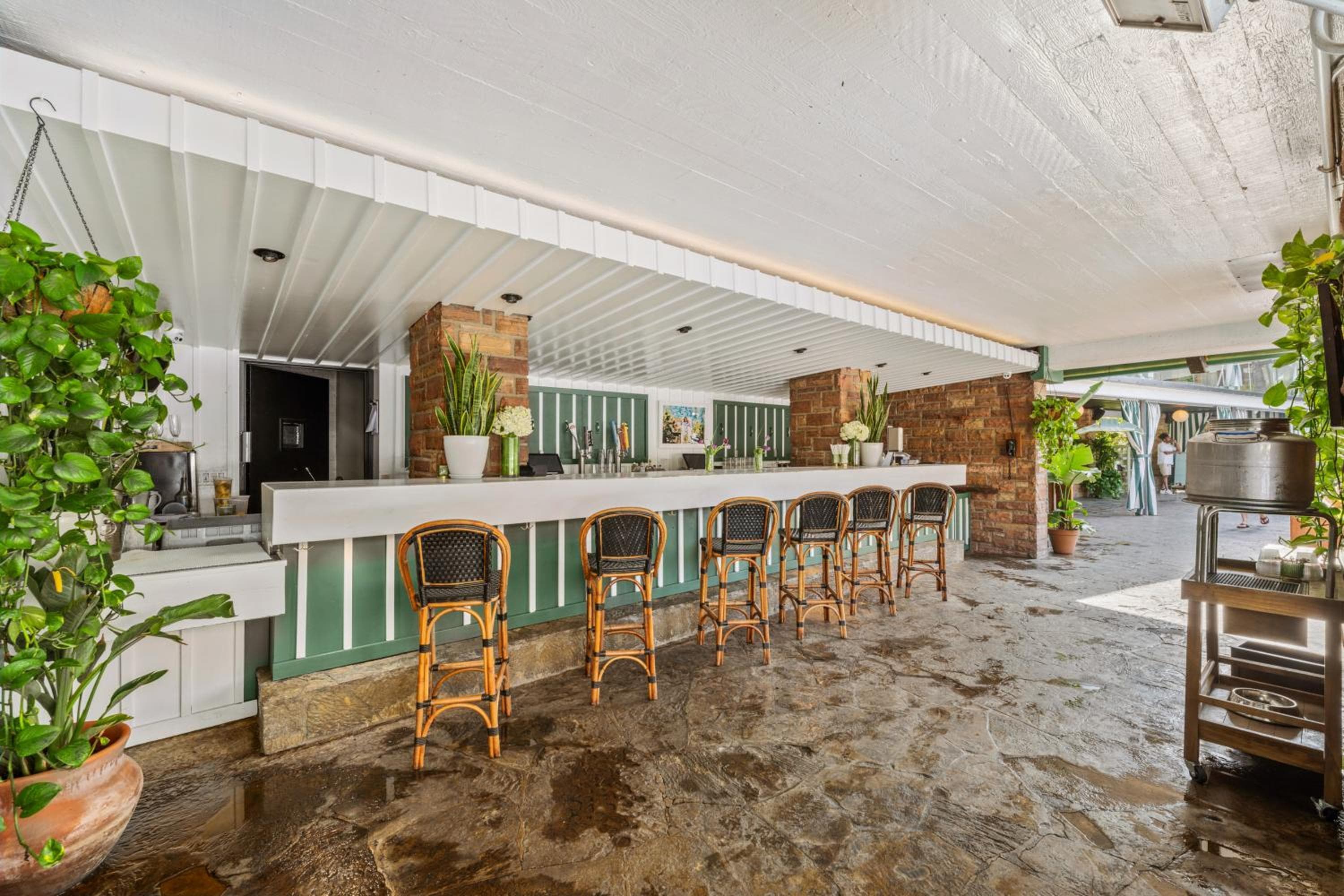 The Hollywood Roosevelt