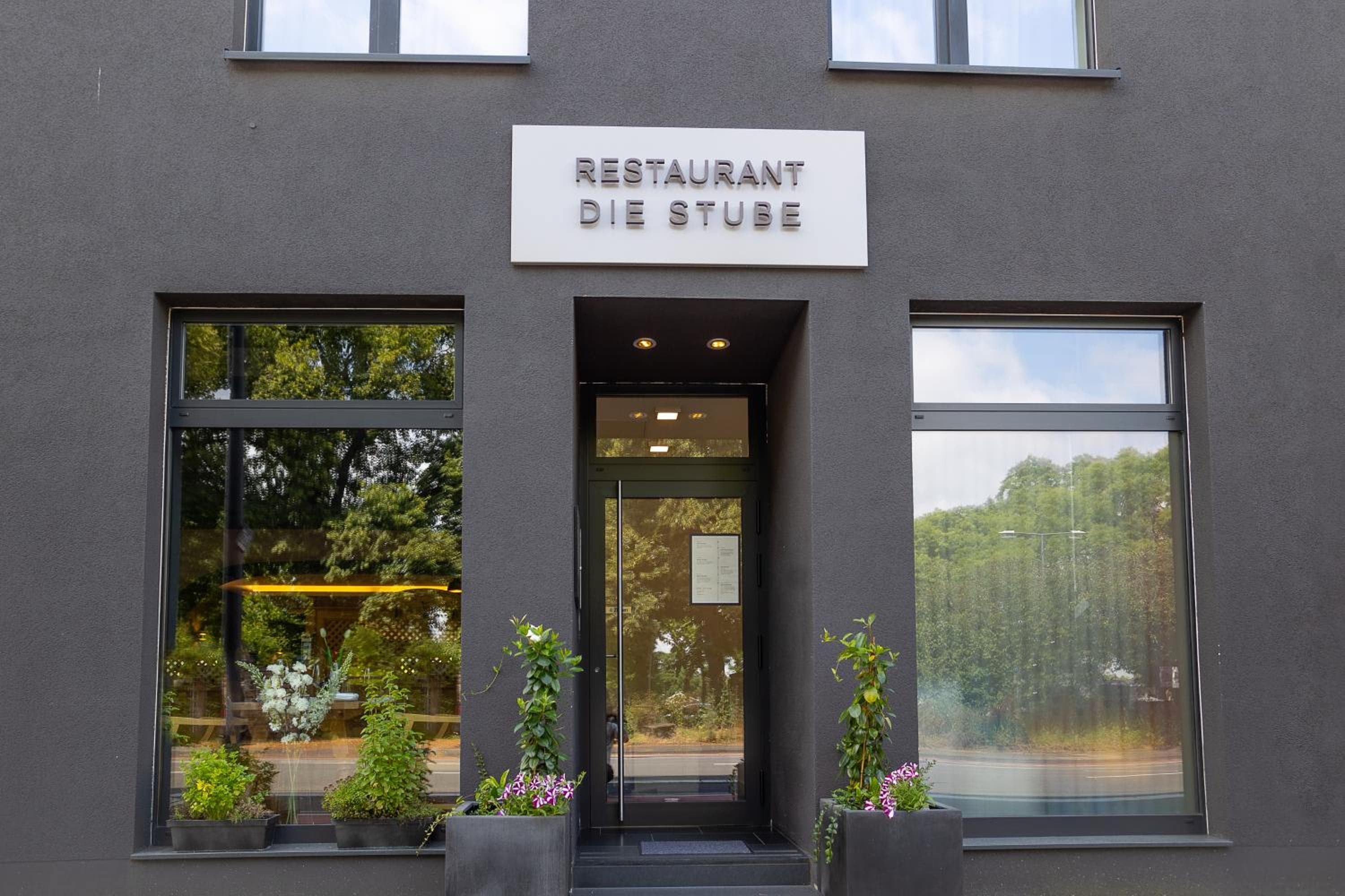 &REPEAT Köln Airport