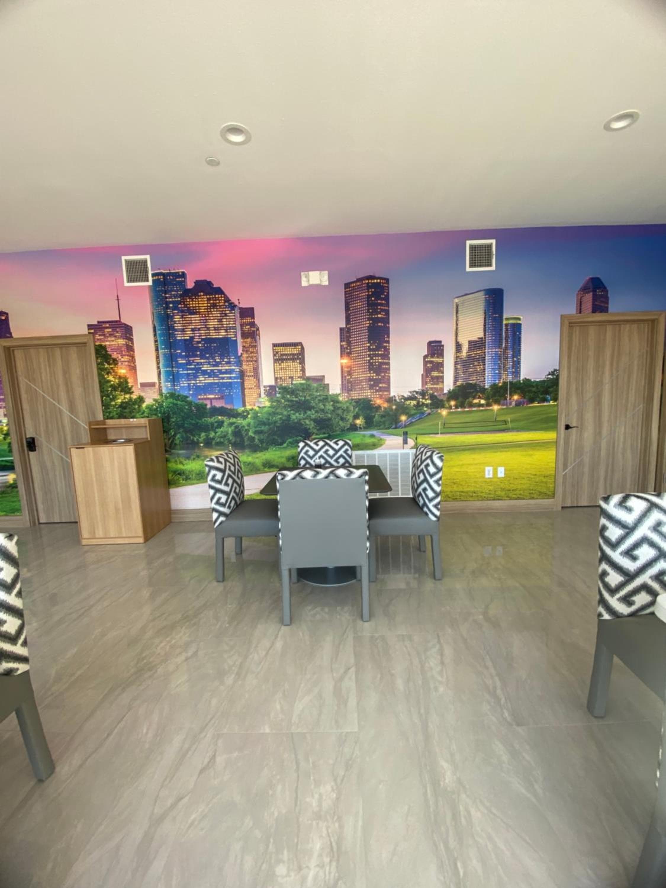 LiV Inn & Suites Houston