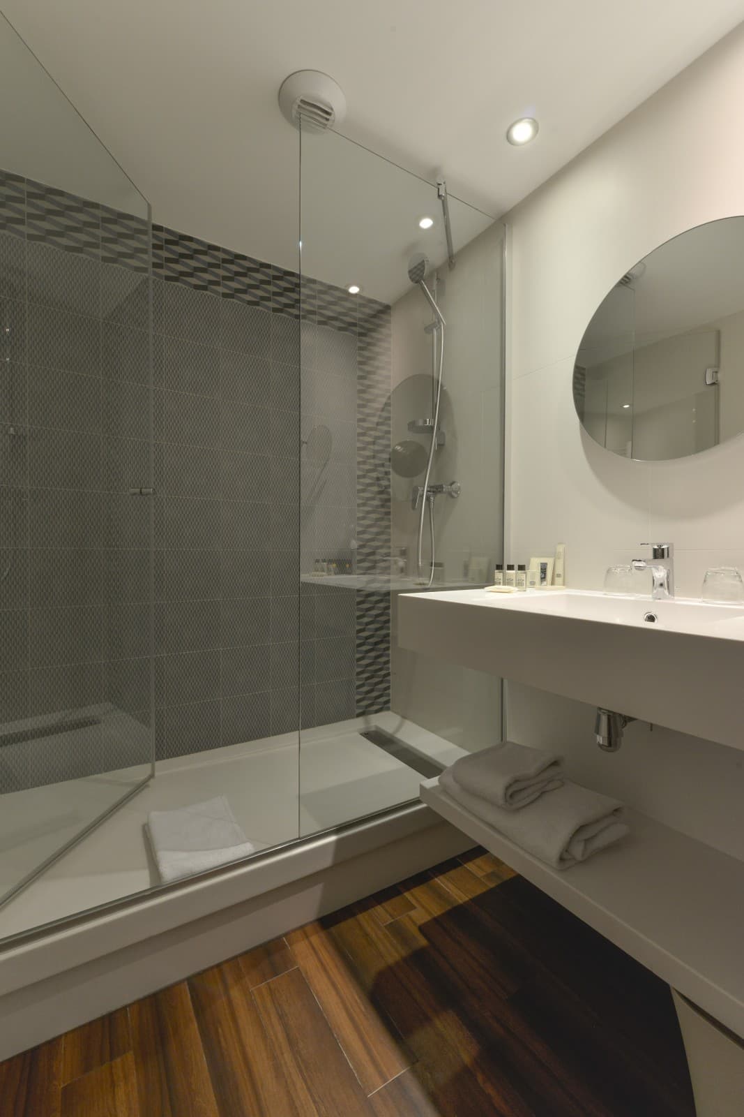 Hôtel Atrium by HappyCulture