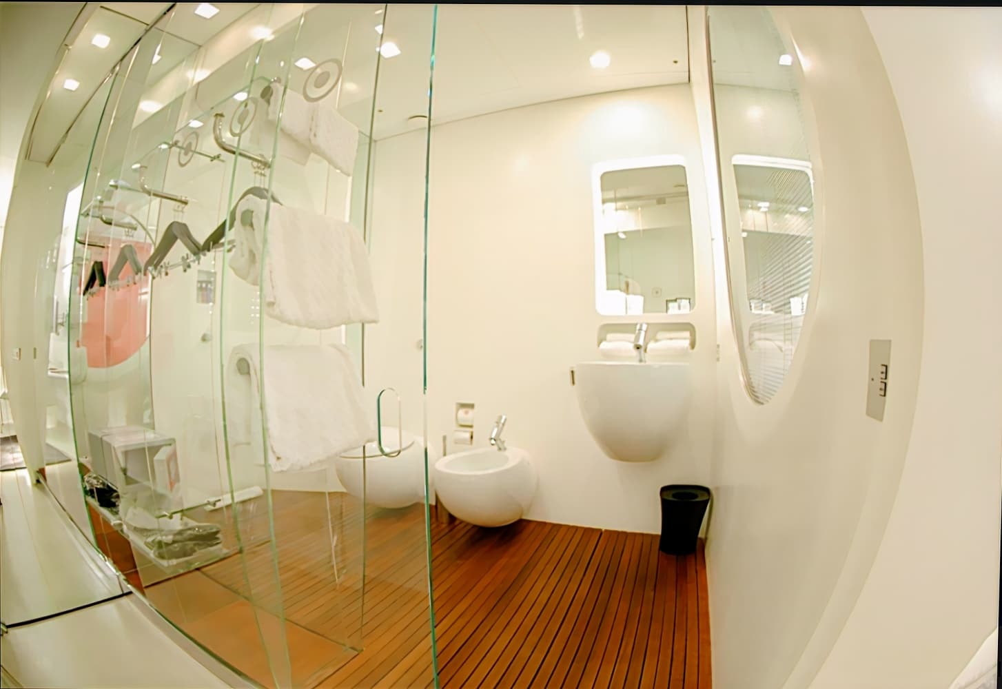 Duomo hôtel & nomi club