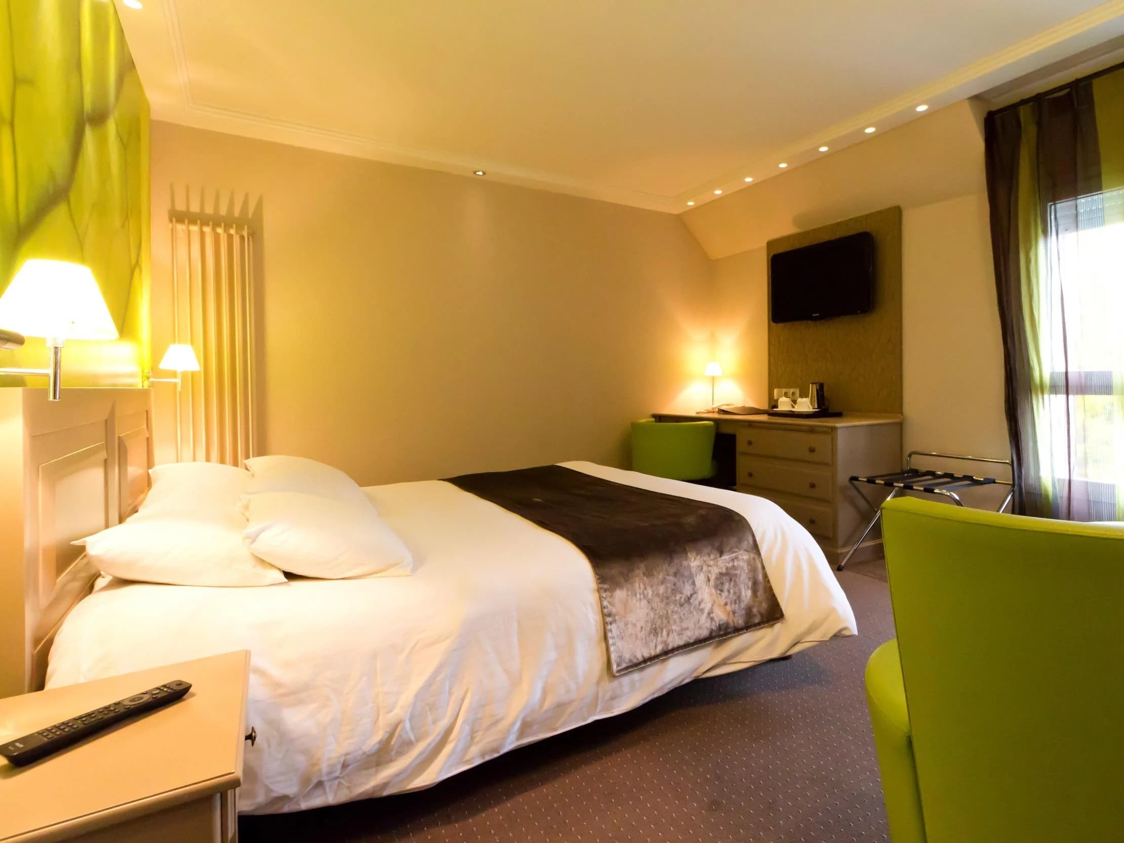 Logis Hôtel Restaurant Le Fruitier