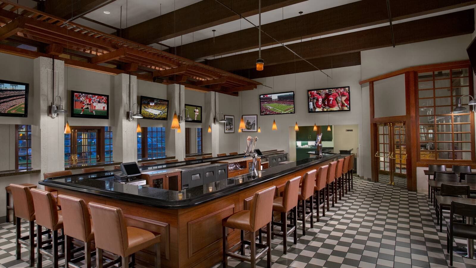 Hilton Oakland Airport