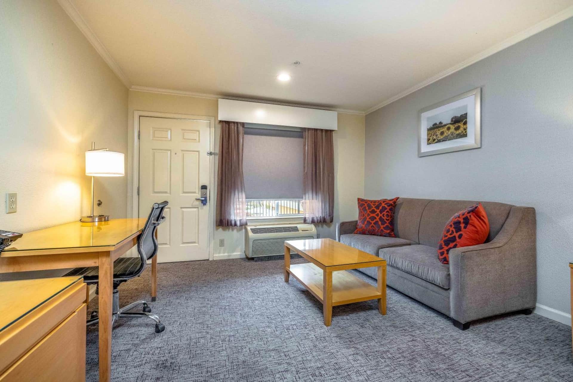 Best Western Plus Dixon Davis