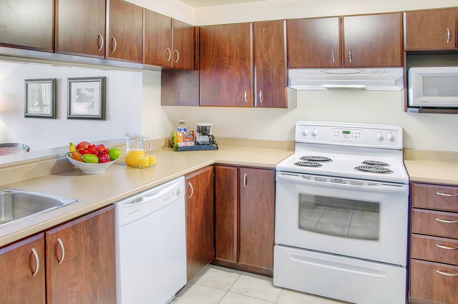 Les Suites Hotel Ottawa