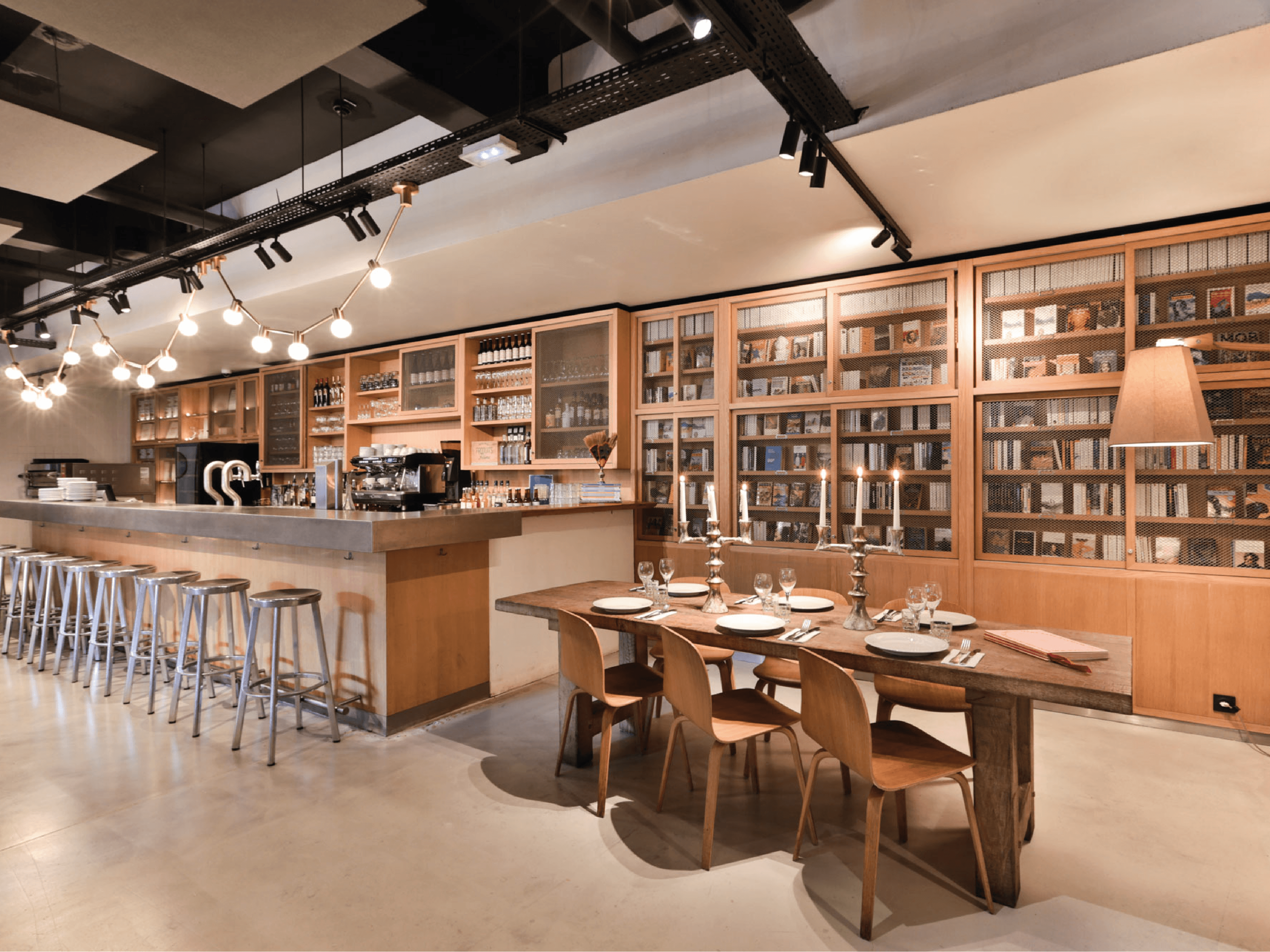 MOB Hôtel Paris Les Puces