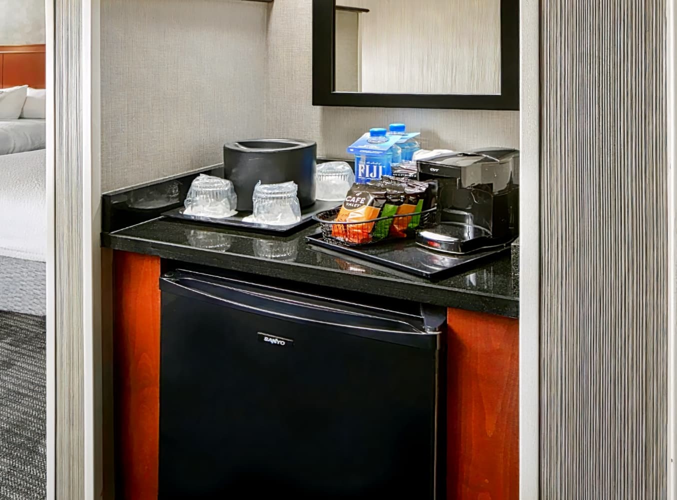 Courtyard by Marriott San Antonio Six Flags at The RIM