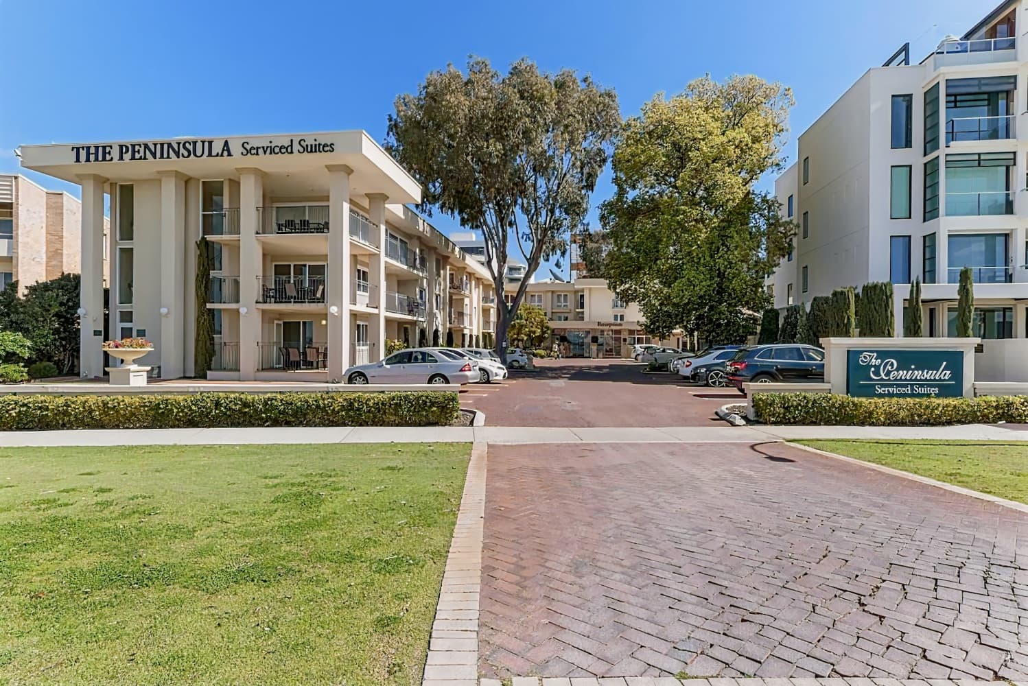 The Peninsula Riverside Serviced Apartments