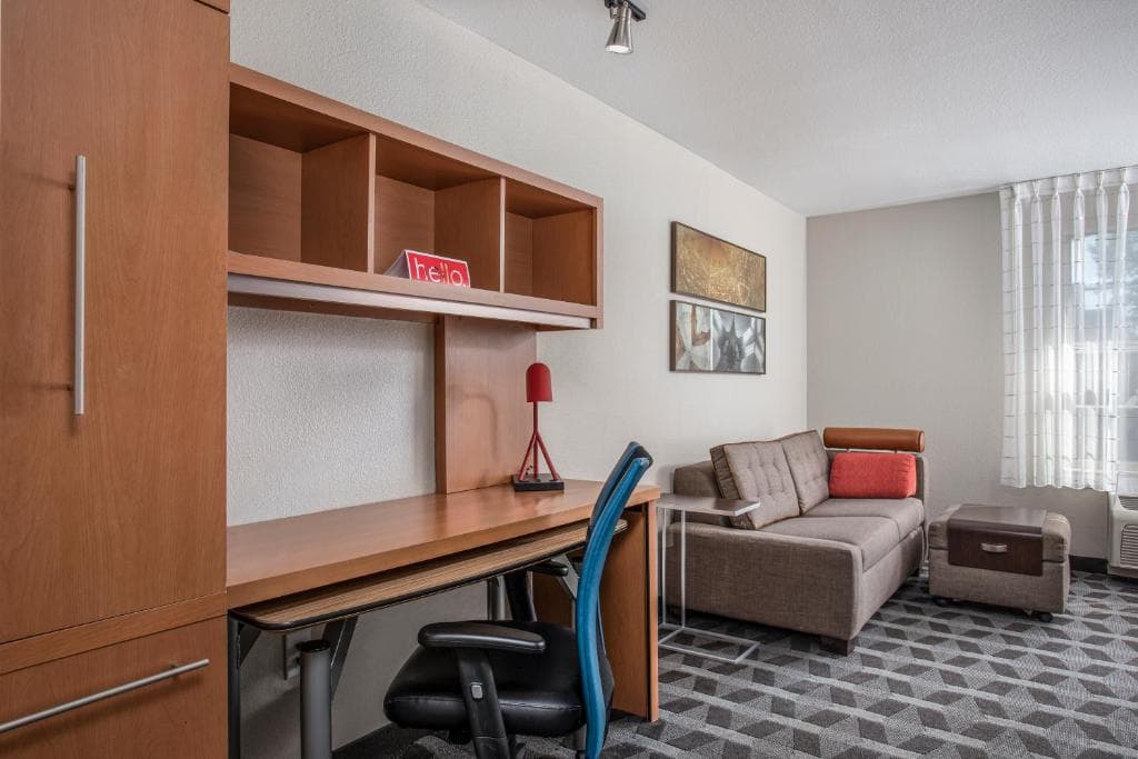 TownePlace Suites Charlotte Arrowood