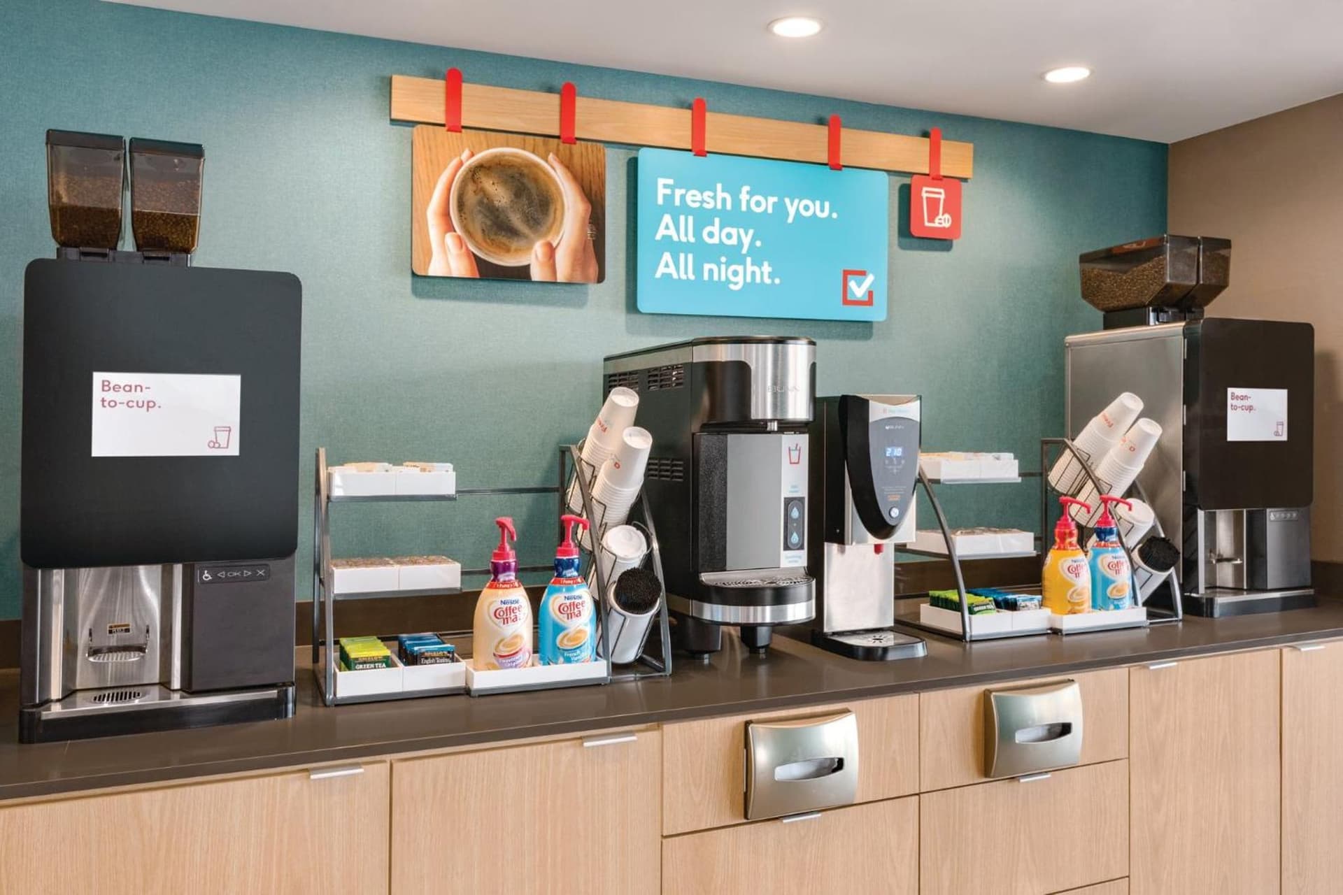 avid hotels - Brooklyn Dyker Heights, an IHG Hotel