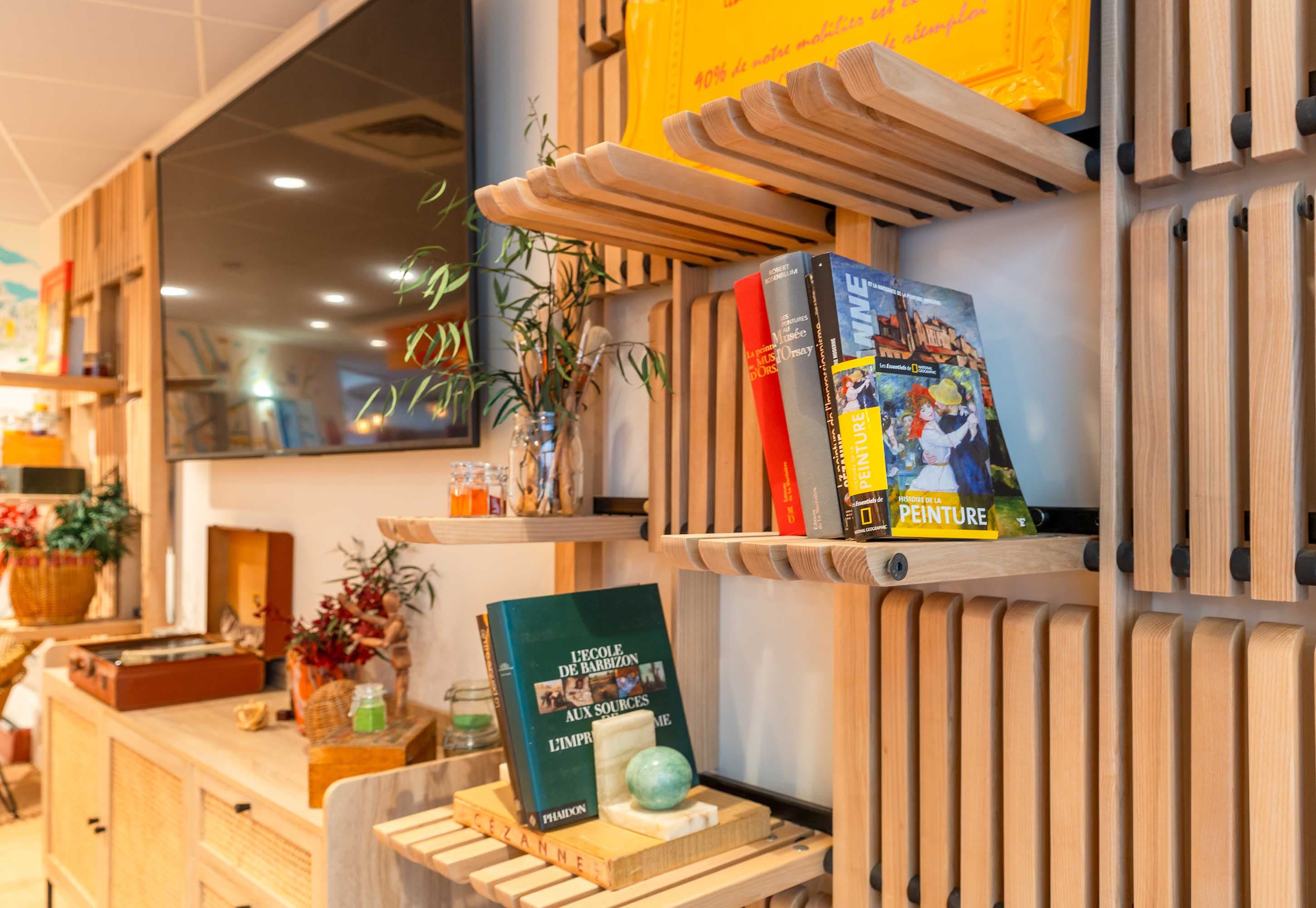 B&B HOME Rueil-Malmaison Gare