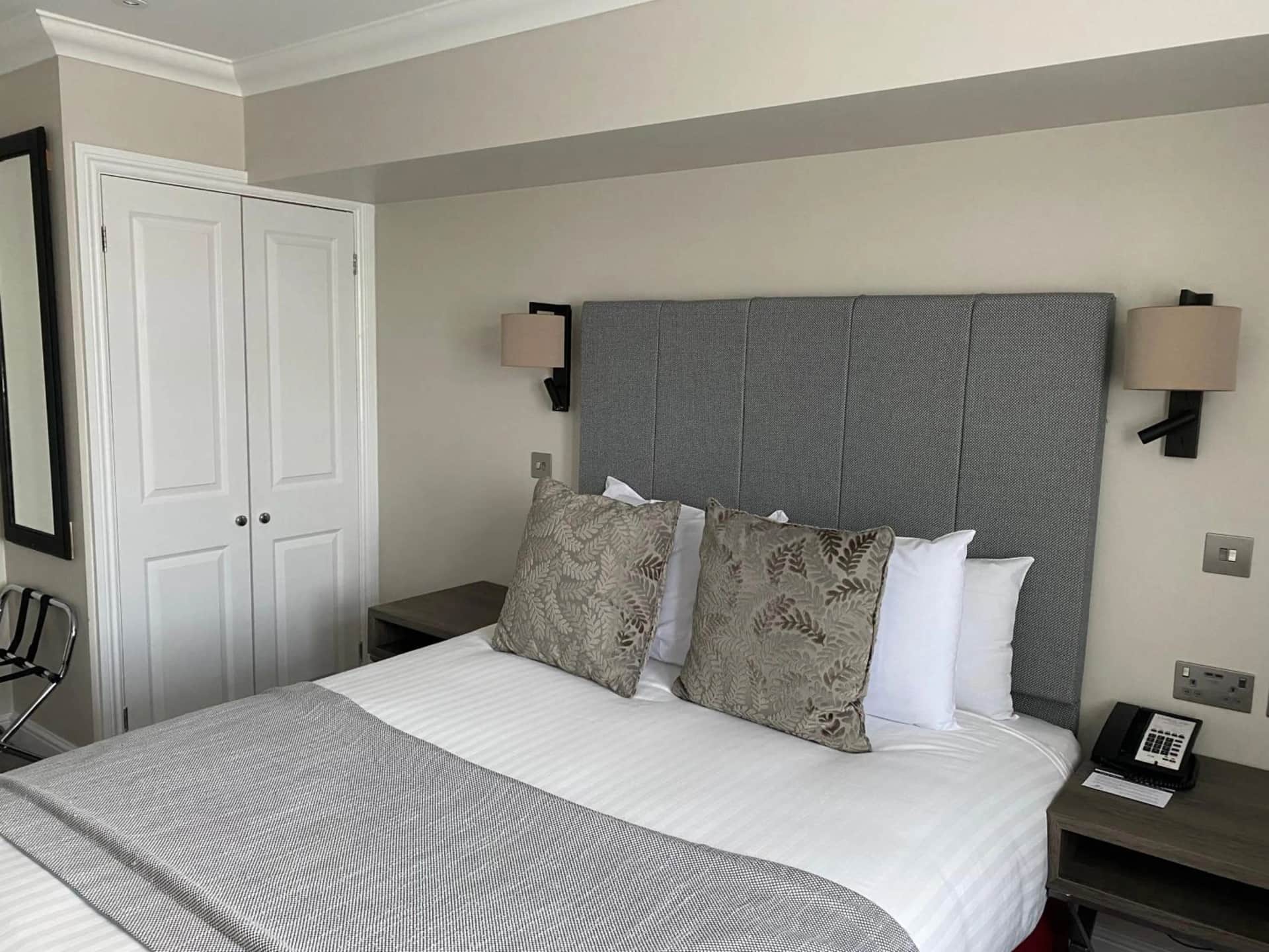 Oatlands Park Hotel