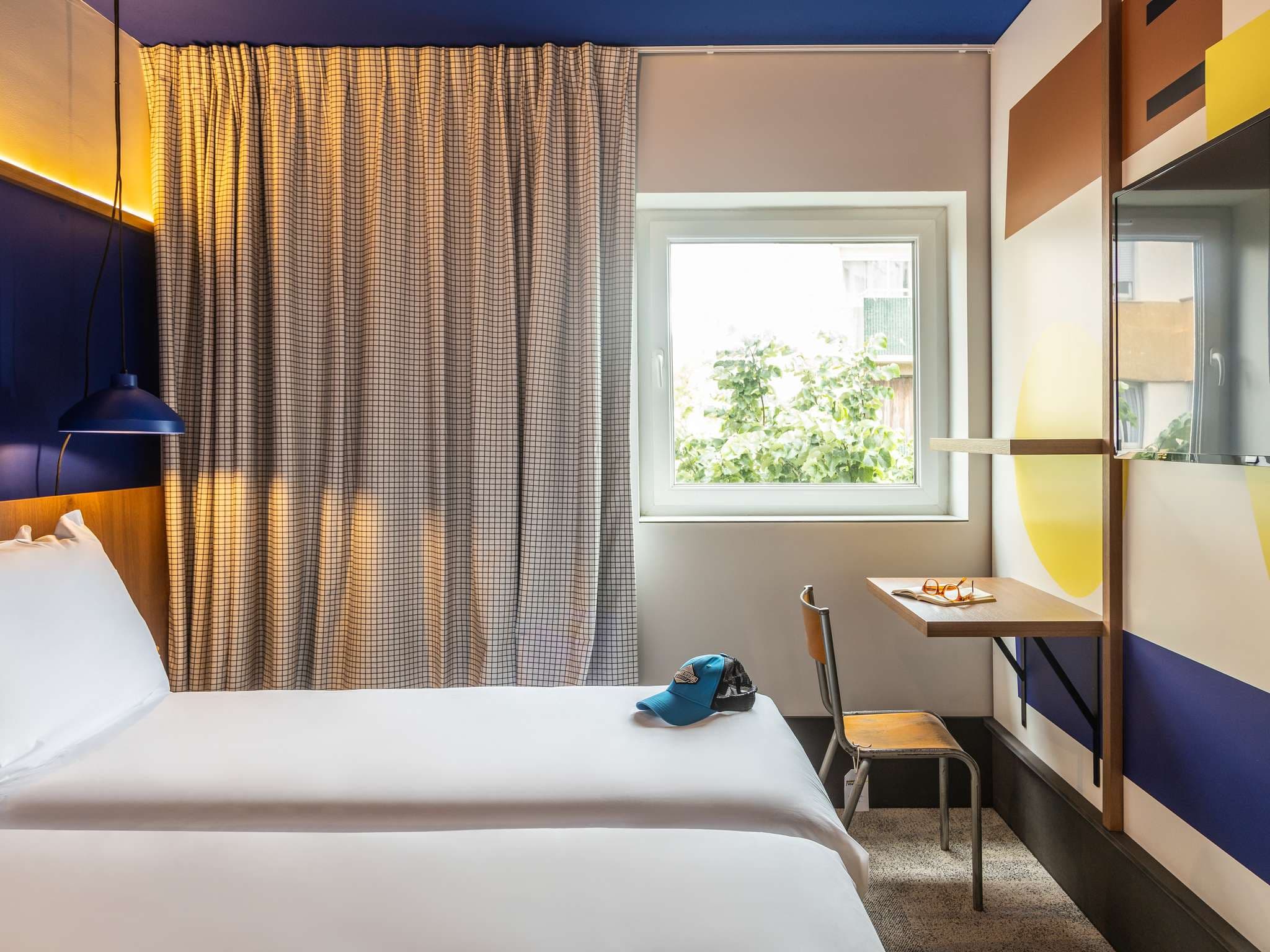 greet hotel Marseille Parc Chanot Vélodrome