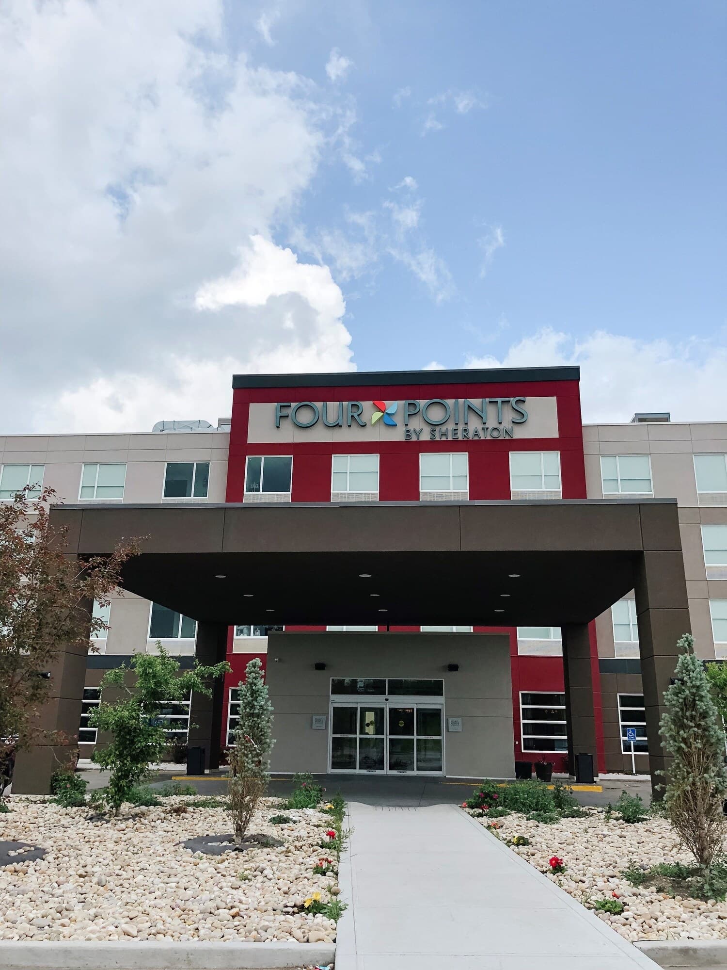 Four Points by Sheraton Edmonton West