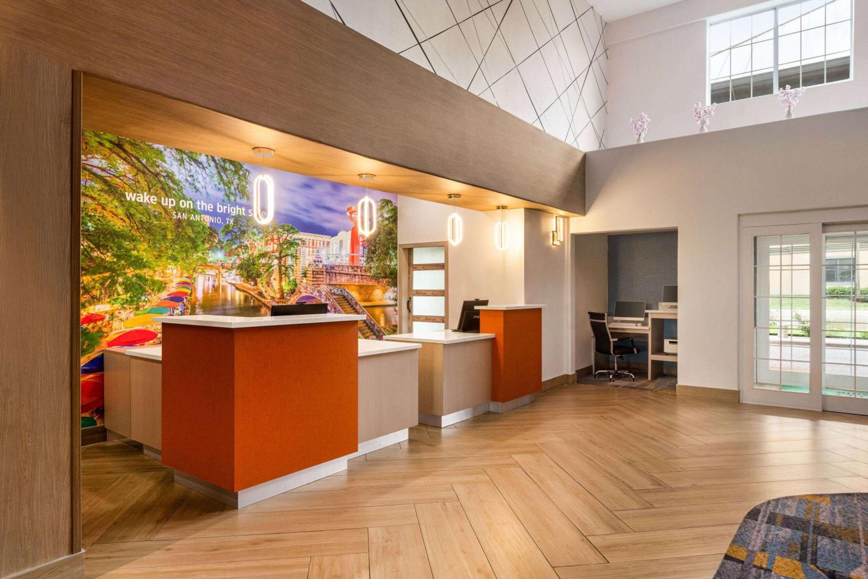 La Quinta by Wyndham San Antonio North Stone Oak