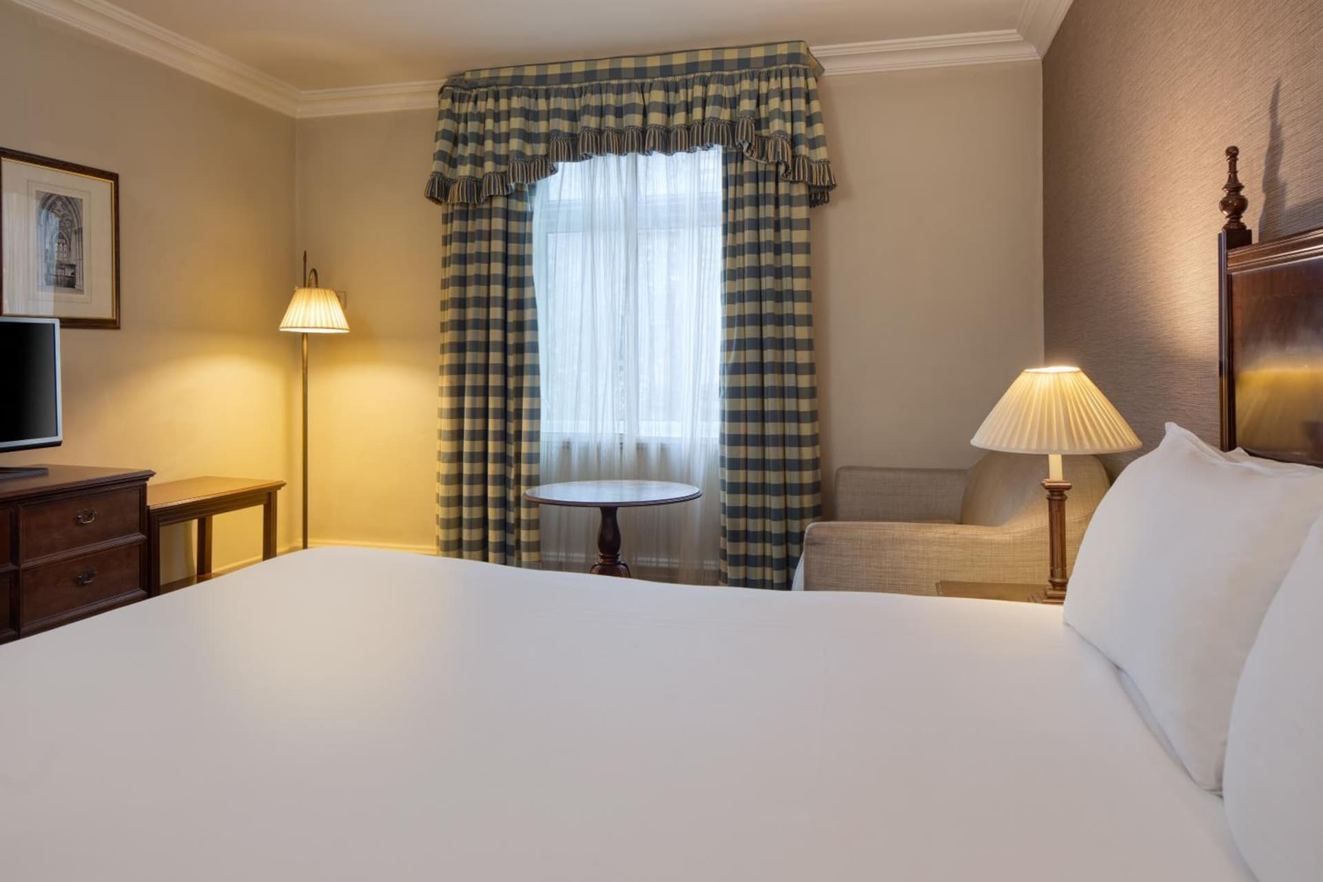 Winchester Wessex Hotel by Sunday