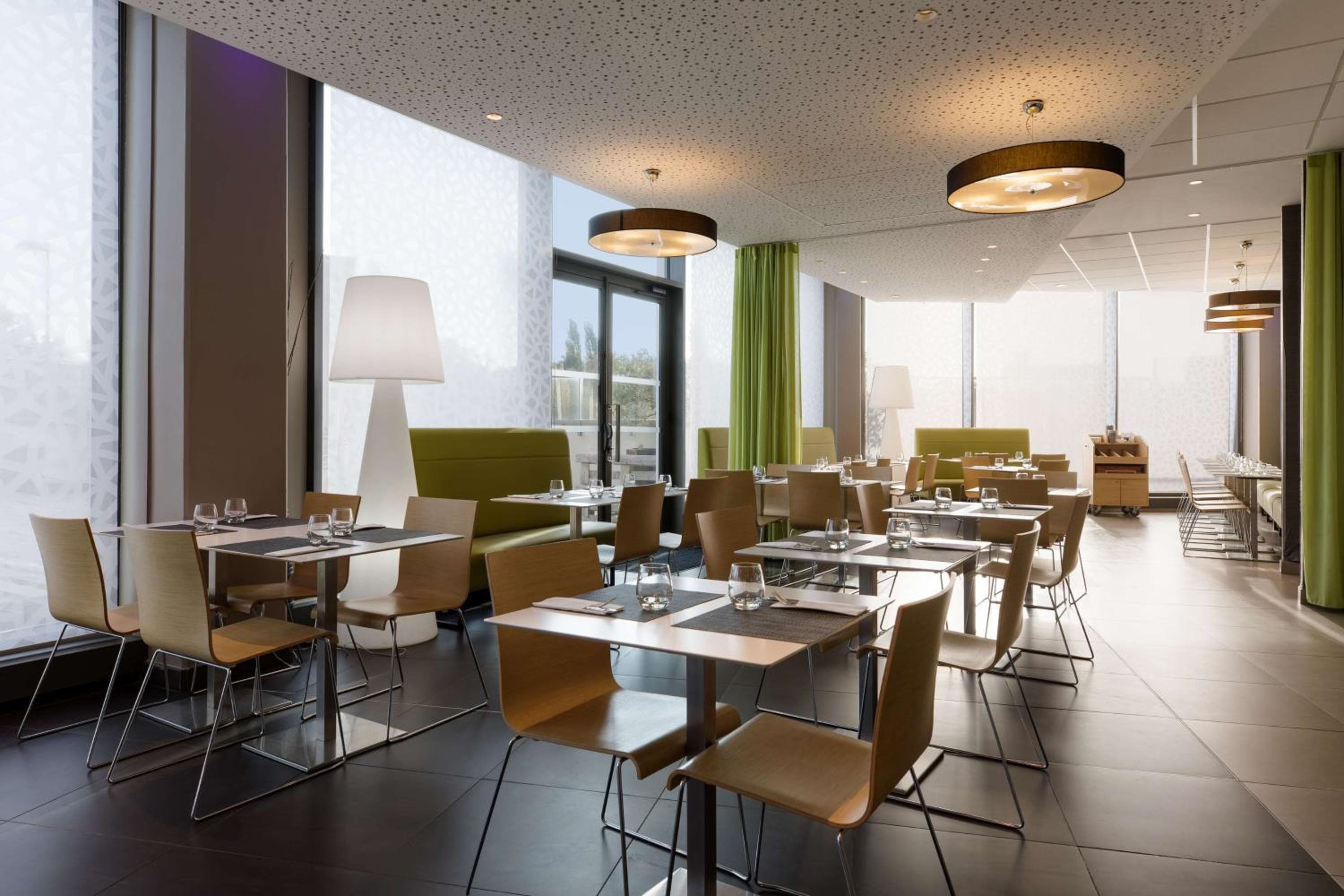 Park Inn by Radisson Lille Grand Stade