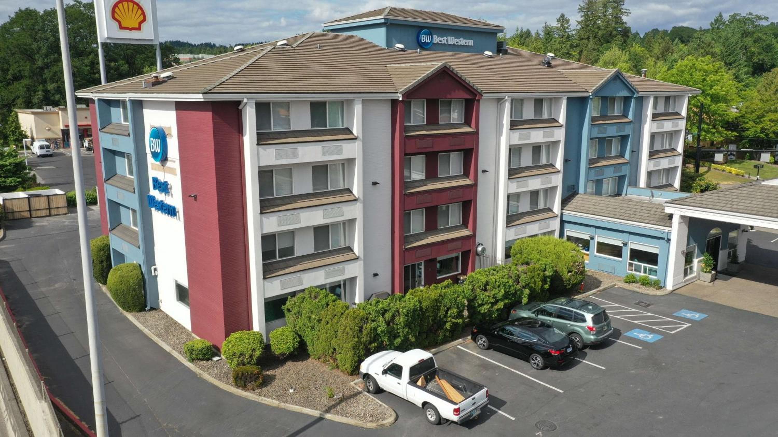 Best Western Lake Oswego/Portland Hotel & Suites