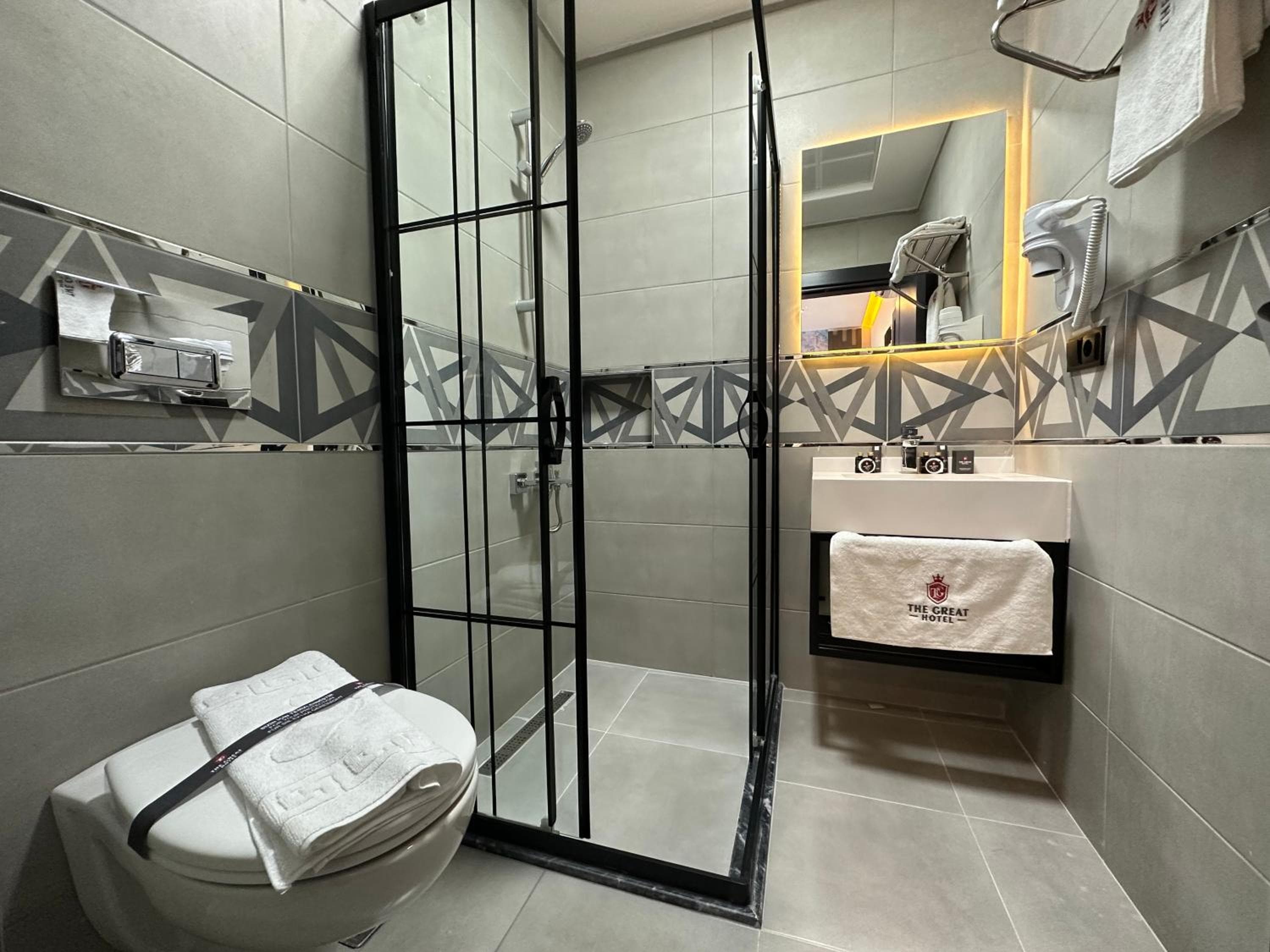 The Great Airport Hotel