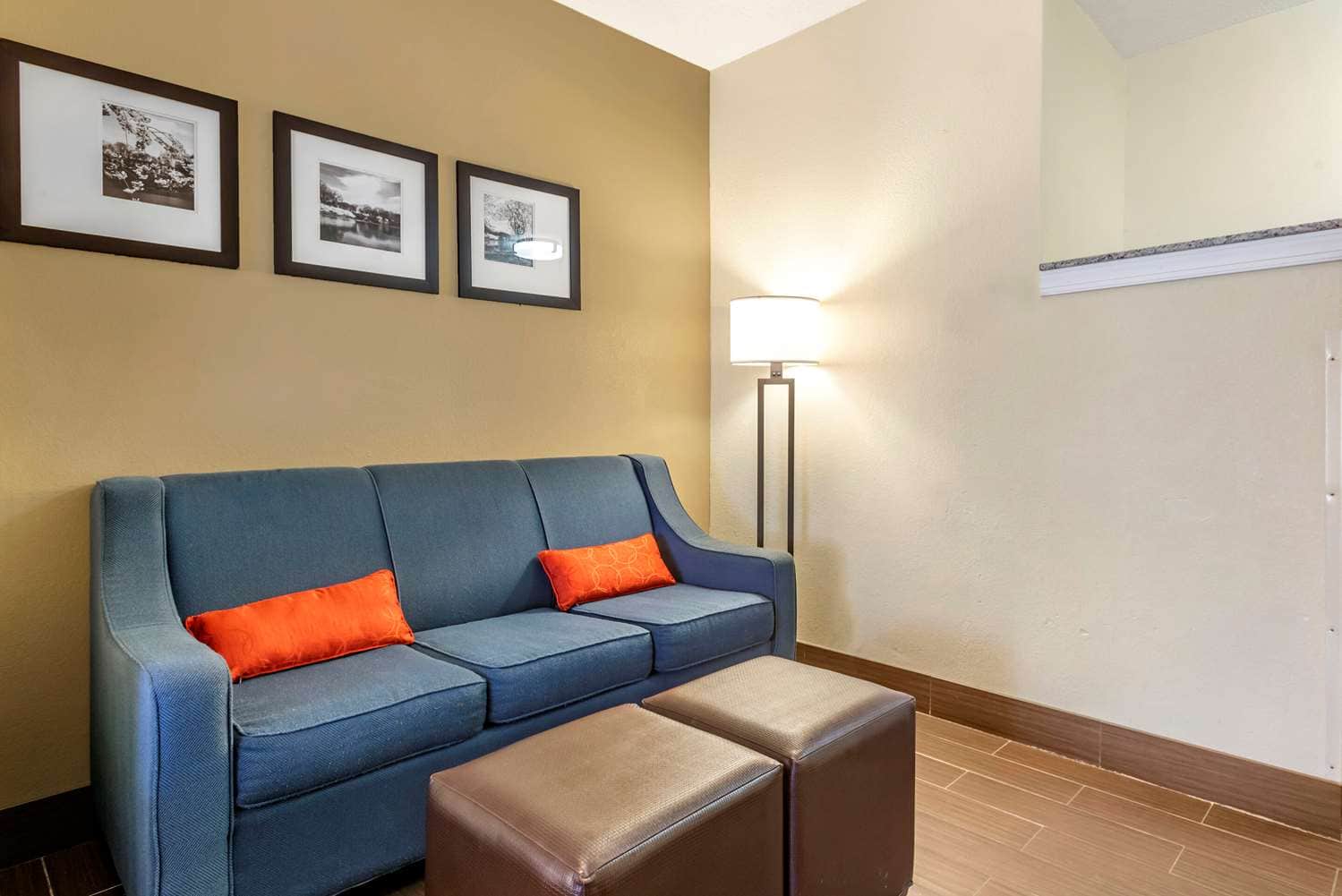 Comfort Suites Newark - Harrison