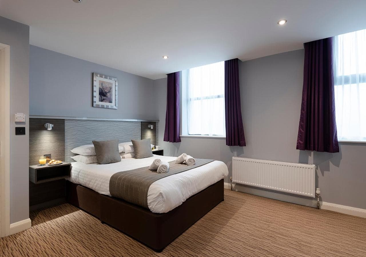 Hogs Back Hotel & Spa Nr Farnham