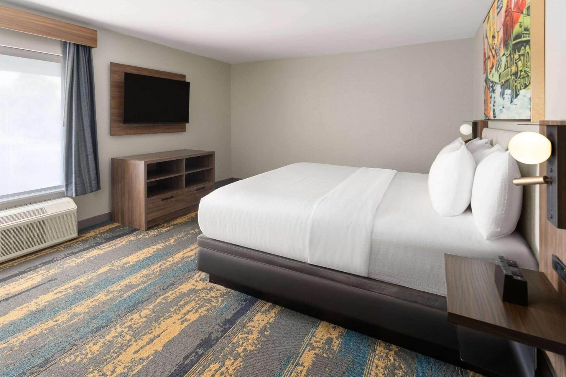 La Quinta Inn & Suites by Wyndham Memphis I-240