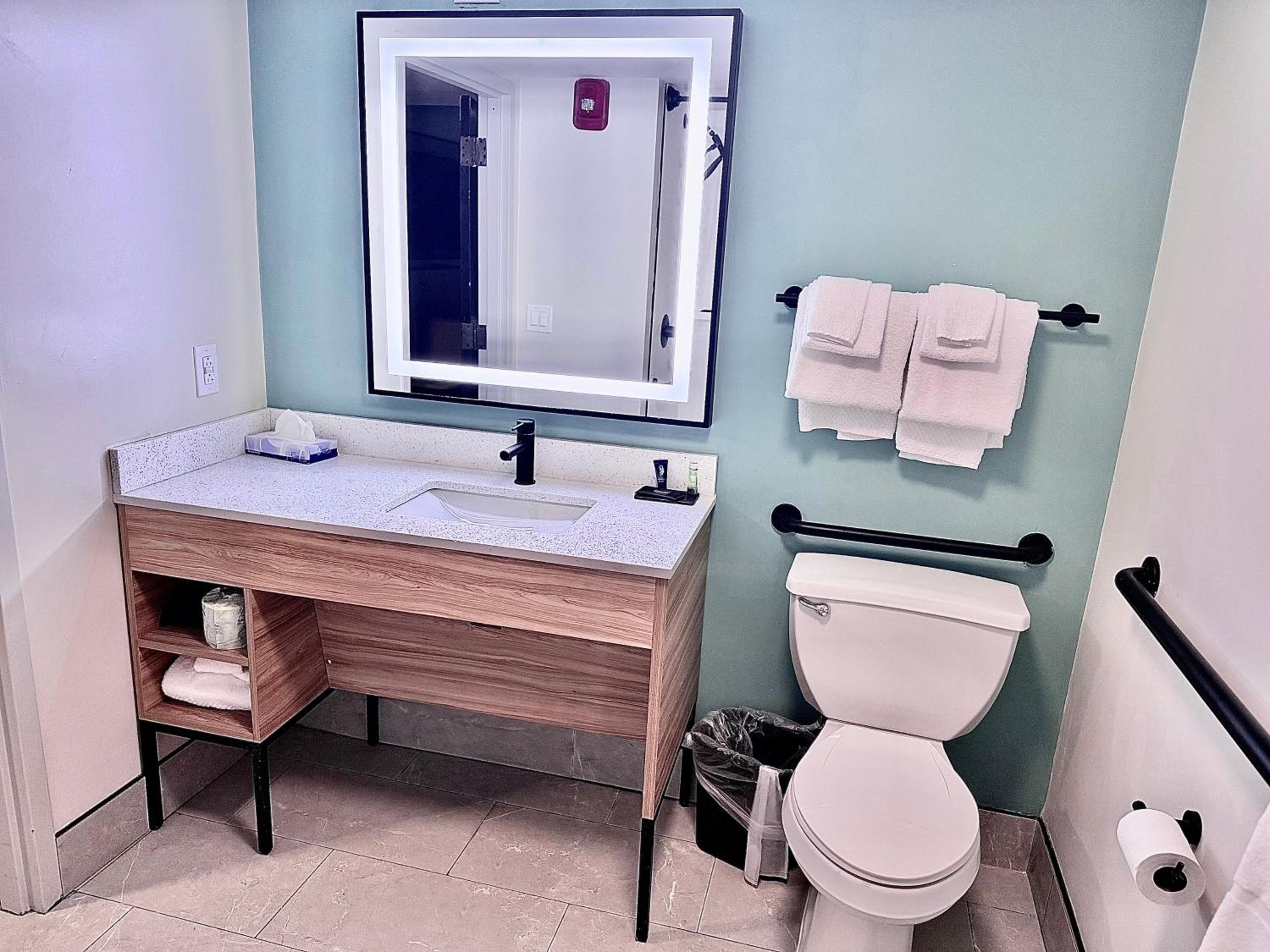 Wingate by Wyndham Myrtle Beach At Outlets