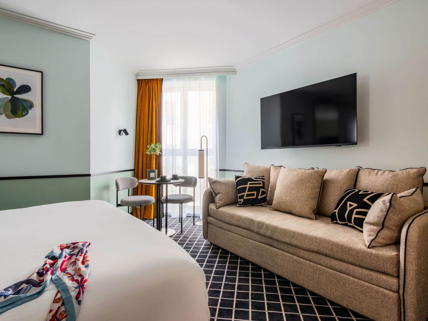 Hotel Faubourg Galant Paris, Handwritten Collection