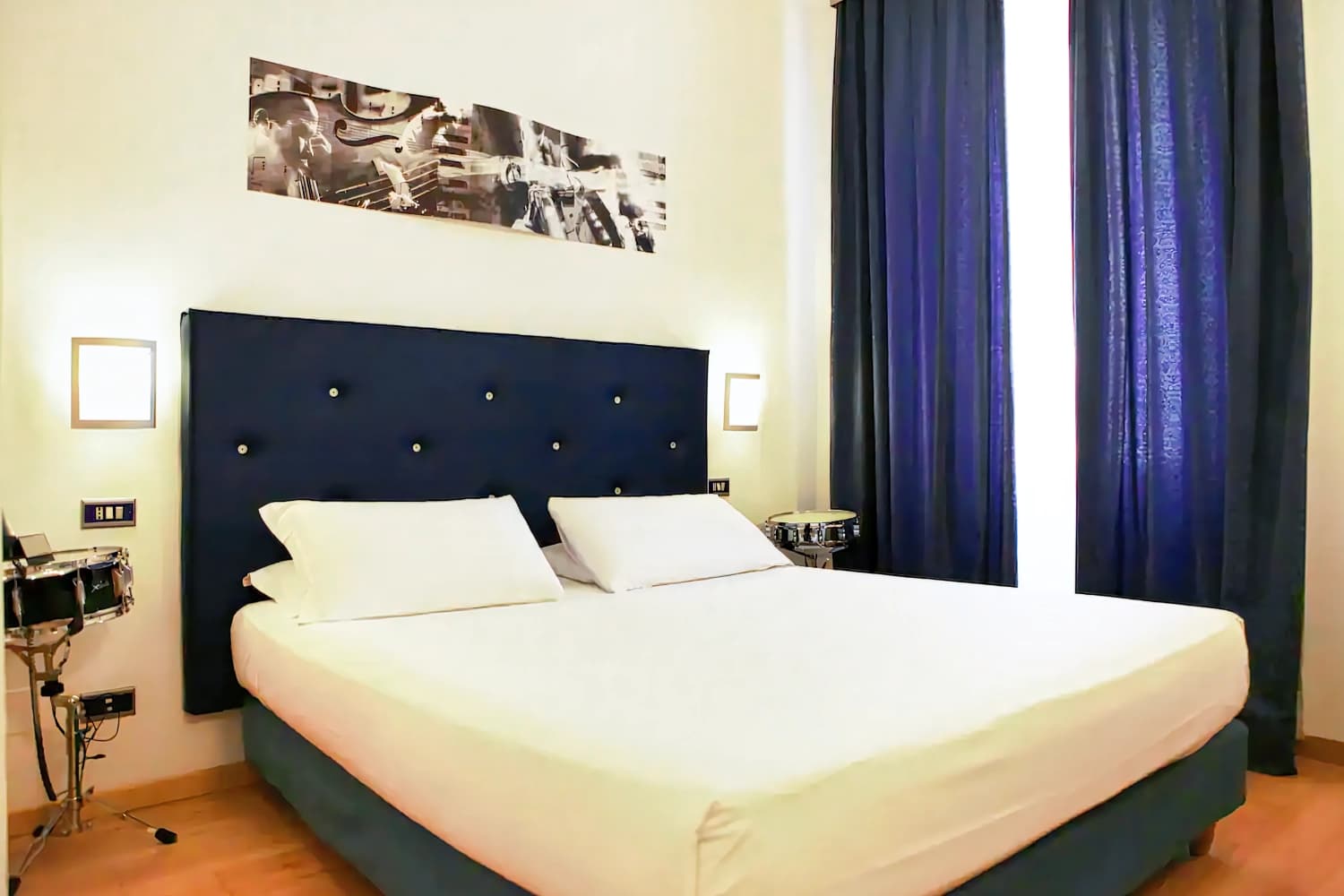 Hotel Franklin Feel The Sound