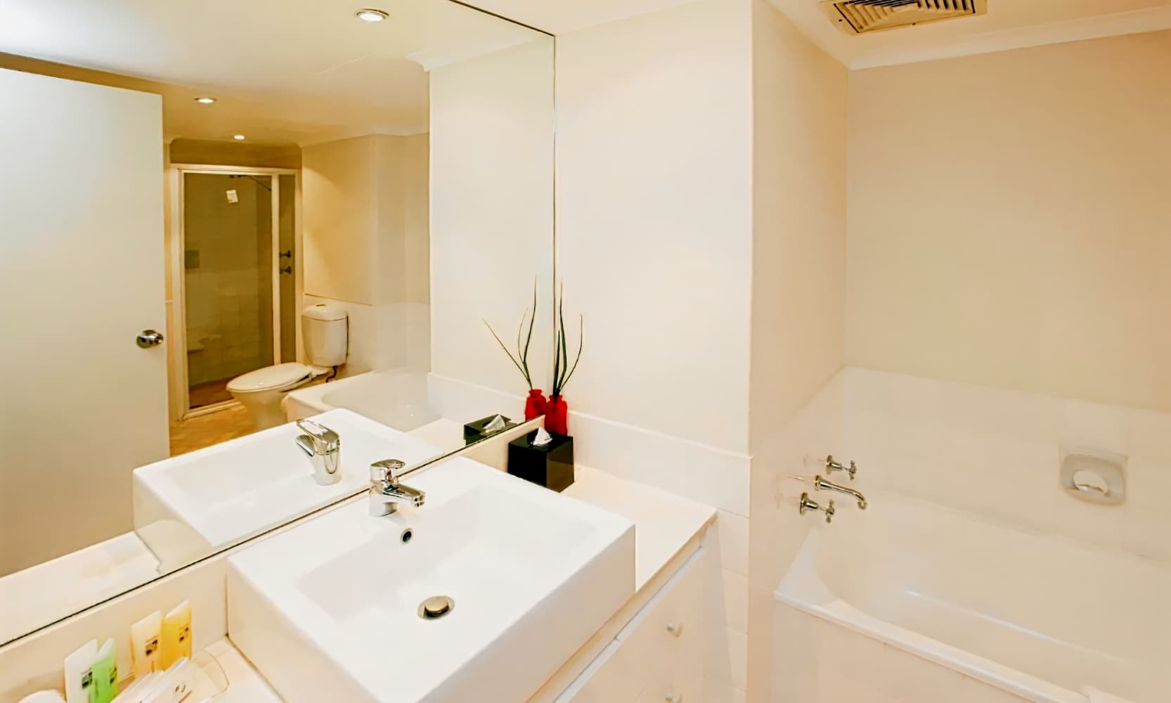 The York by Swiss-Belhotel