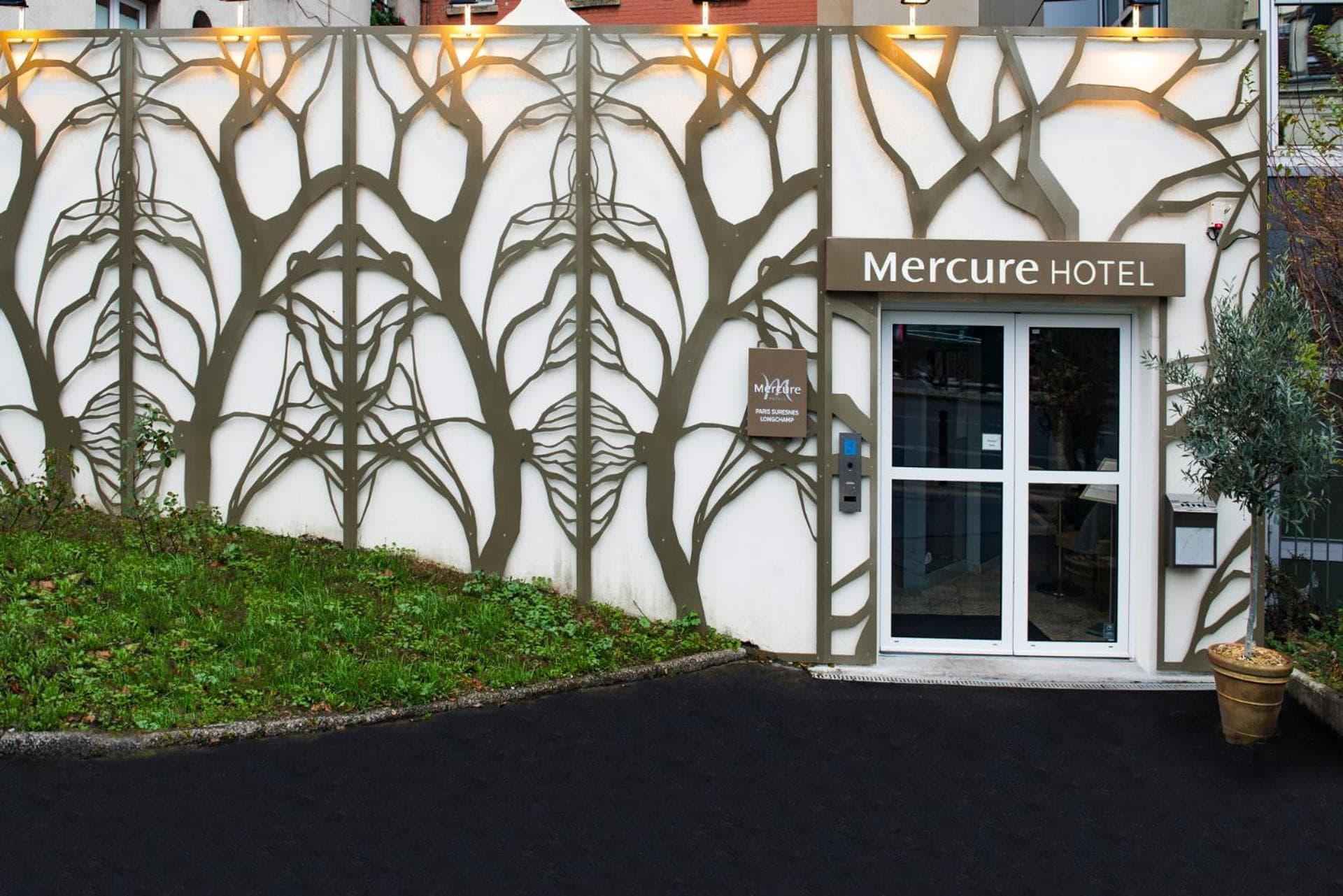 Hotel Mercure Paris Suresnes Longchamp